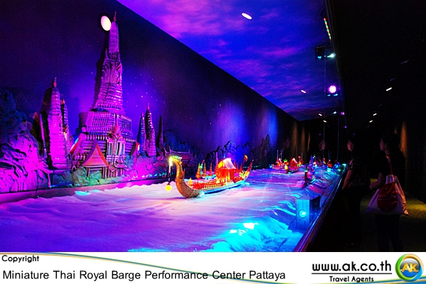 Miniature Thai Royal Barge Performance Center Pattaya 2