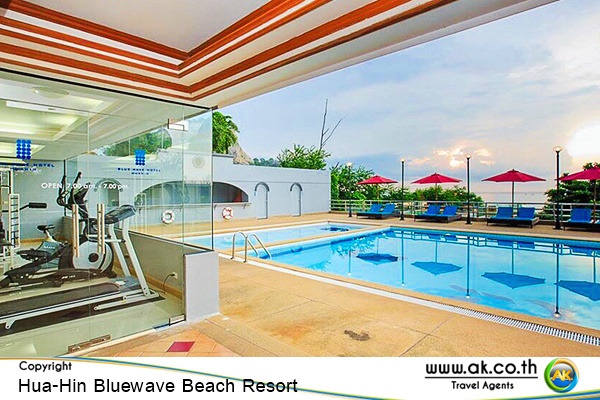 Hua Hin Bluewave Beach Resort 12