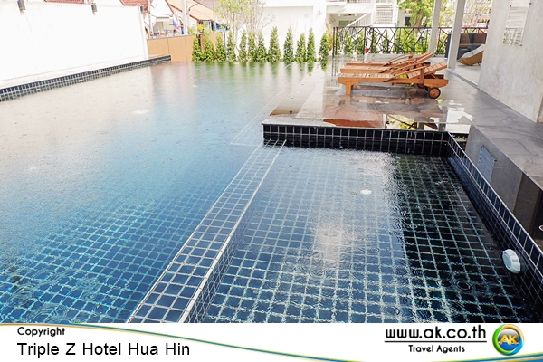 Triple Z Hotel Hua Hin 13