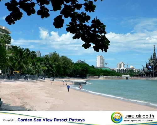 garden sea view resort pattaya 10