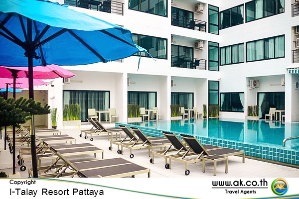 I Talay Resort Pattaya02