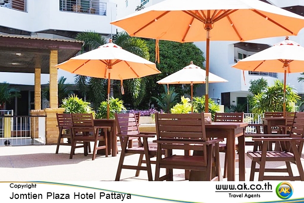 Jomtien Plaza Hotel Pattaya05