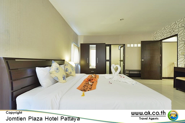 Jomtien Plaza Hotel Pattaya07