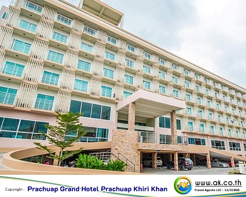 Prachuap Grand Hotel Prachuap Khiri Khan01