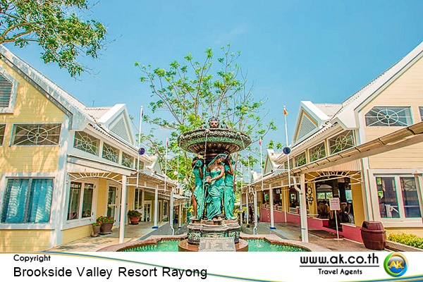 Brookside Valley Resort Rayong11