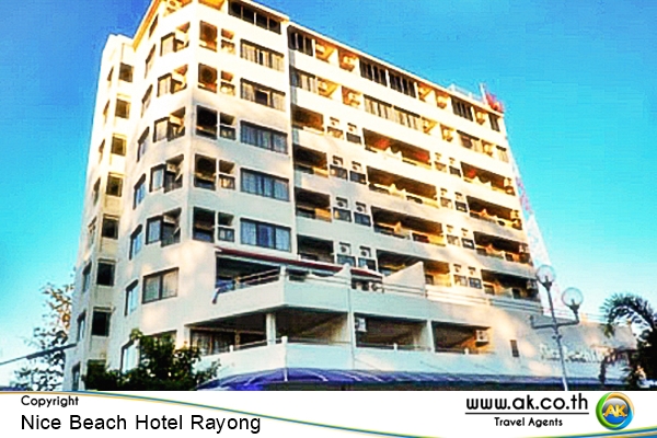 Nice Beach Hotel Rayong01